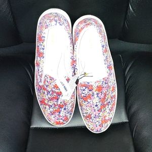 Old Navy women's slip on sneakers